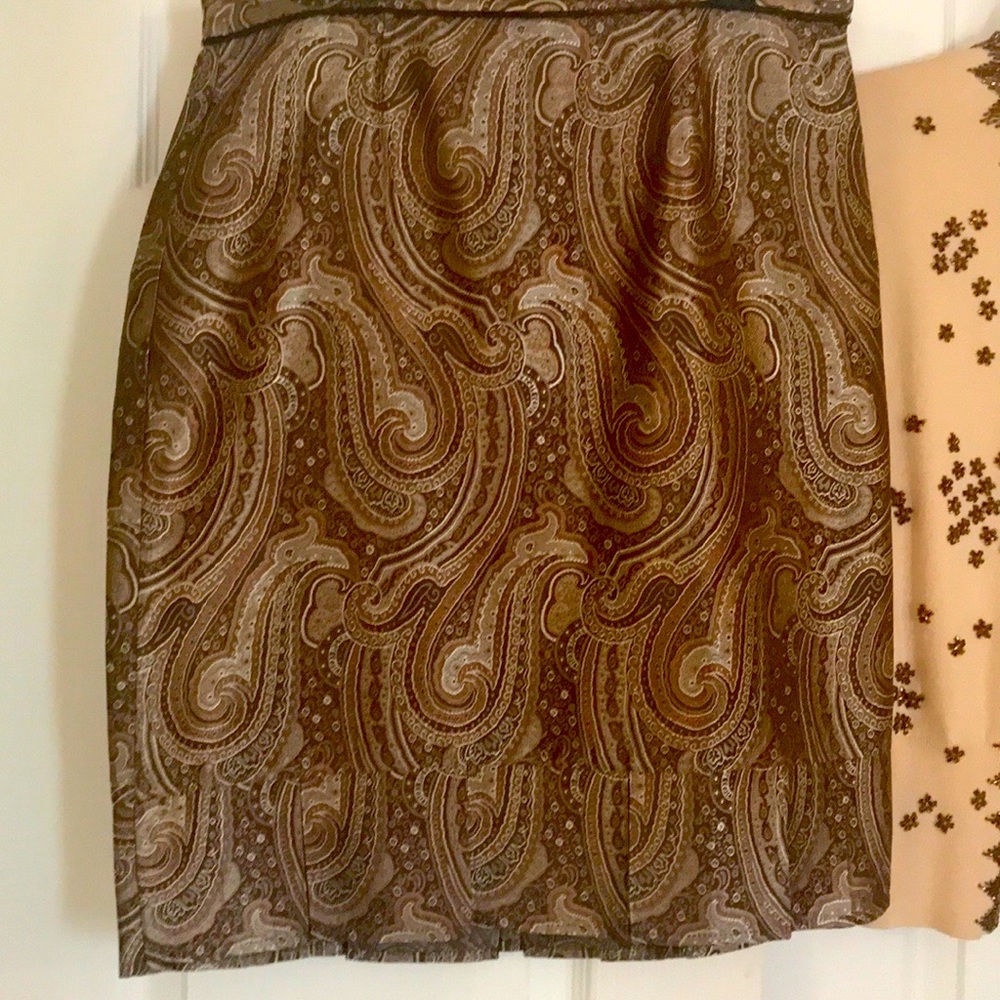 Beautiful aline skirt metallic brown and gold paisley print with pleated bottom